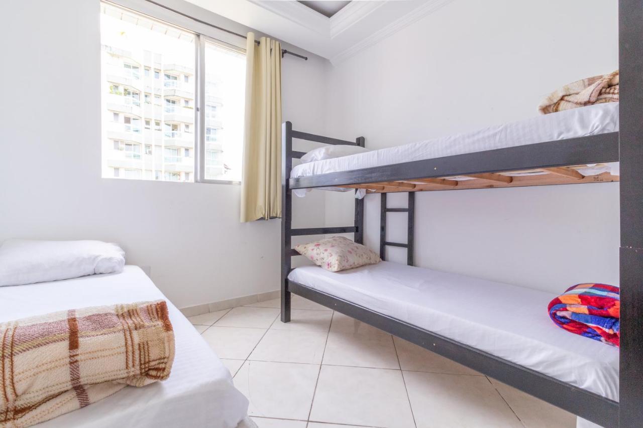Le Monde Hostel Guaruja Luaran gambar